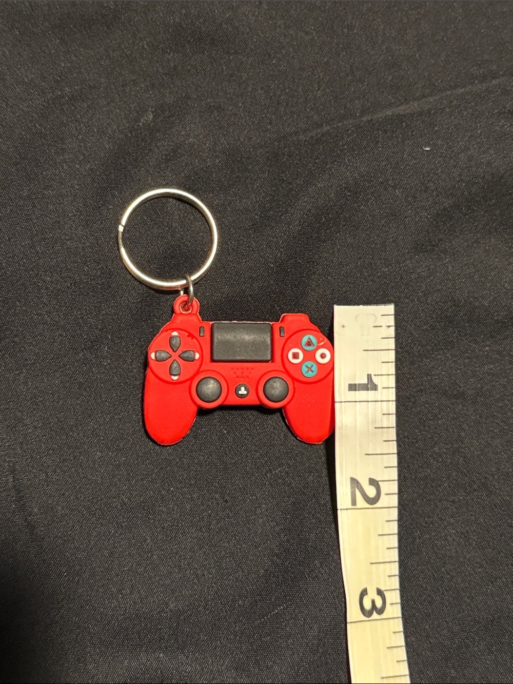 Red Gaming Controller Keychain - Picture 3 of 4